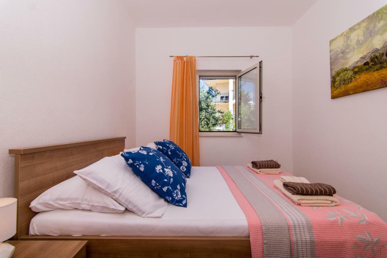Flora Apartment Trogir Exterior photo