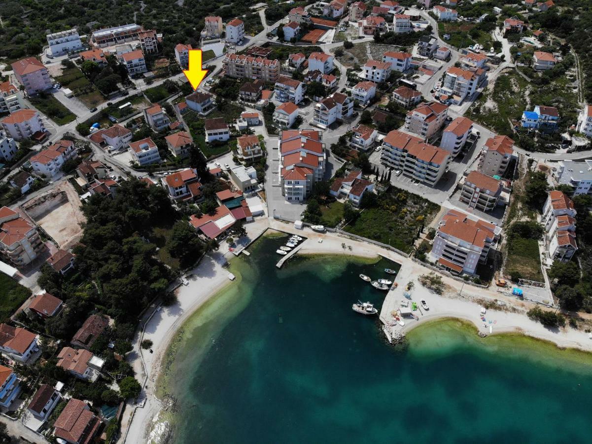 Flora Apartment Trogir Exterior photo